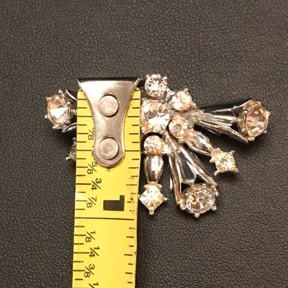 CORO Art Deco Brooch Fur Clip Signed. Rhinestones - Picture 5 of 6
